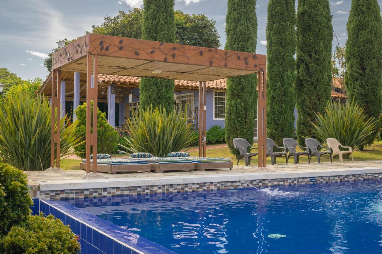 Hotel Campestre Solar De La Luna Albania  Exterior photo